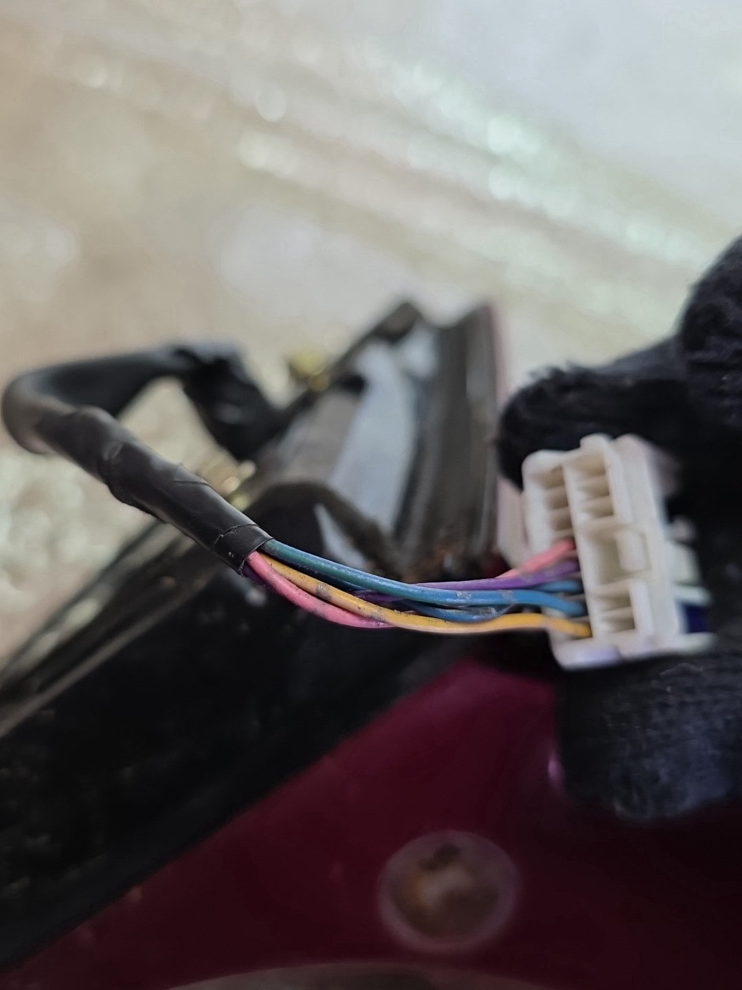 2005 Honda Accord- Right Door Mirror PN: 5 wires