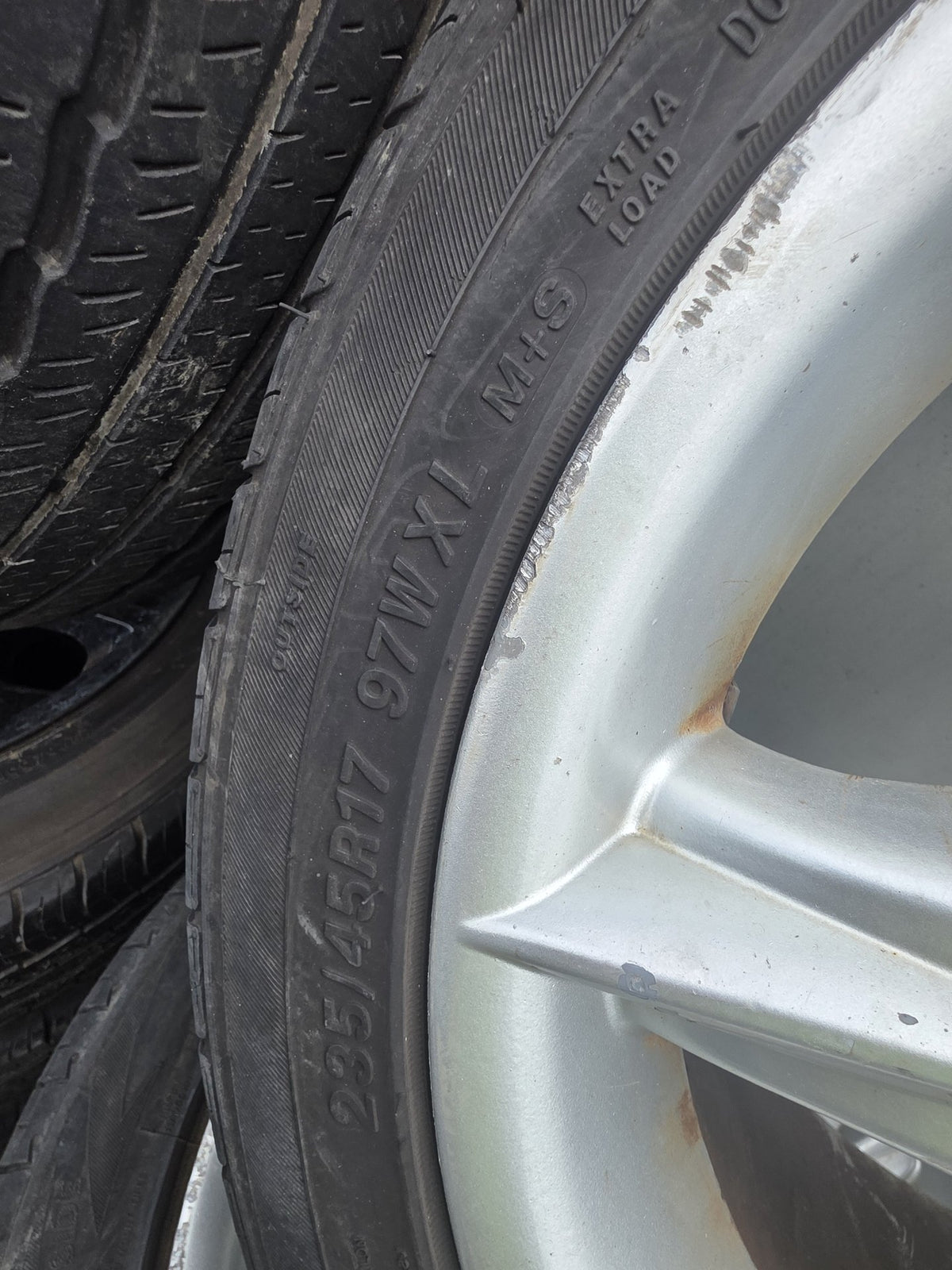 Mag Wheel Set PN: Stud Pattern 5x120/ Wheel Size 17x8JJ/ Offset 48