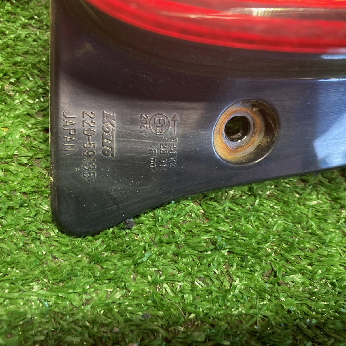 2006 Suzuki SX4 - Left Taillight PN: KOITO 220-59135