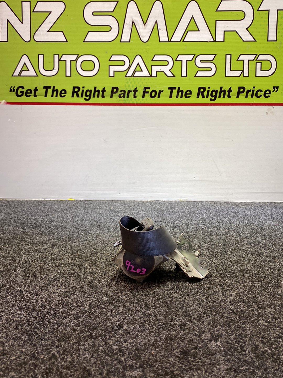 2011-2011 Used Toyota Prius - Right Rear Seat belt PN: D095806