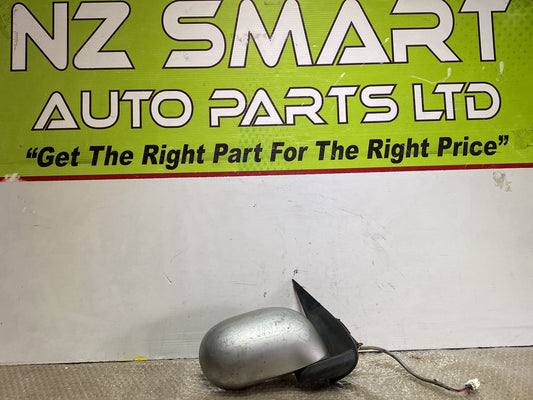 2003 Nissan Cube- Right Door Mirror PN: 5 wires