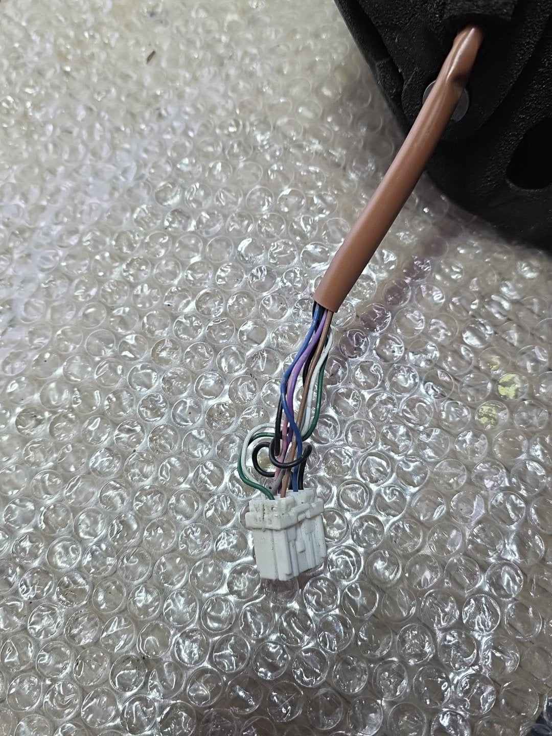 2010 Subaru Exiga- Left Door Mirror PN: 9 wires