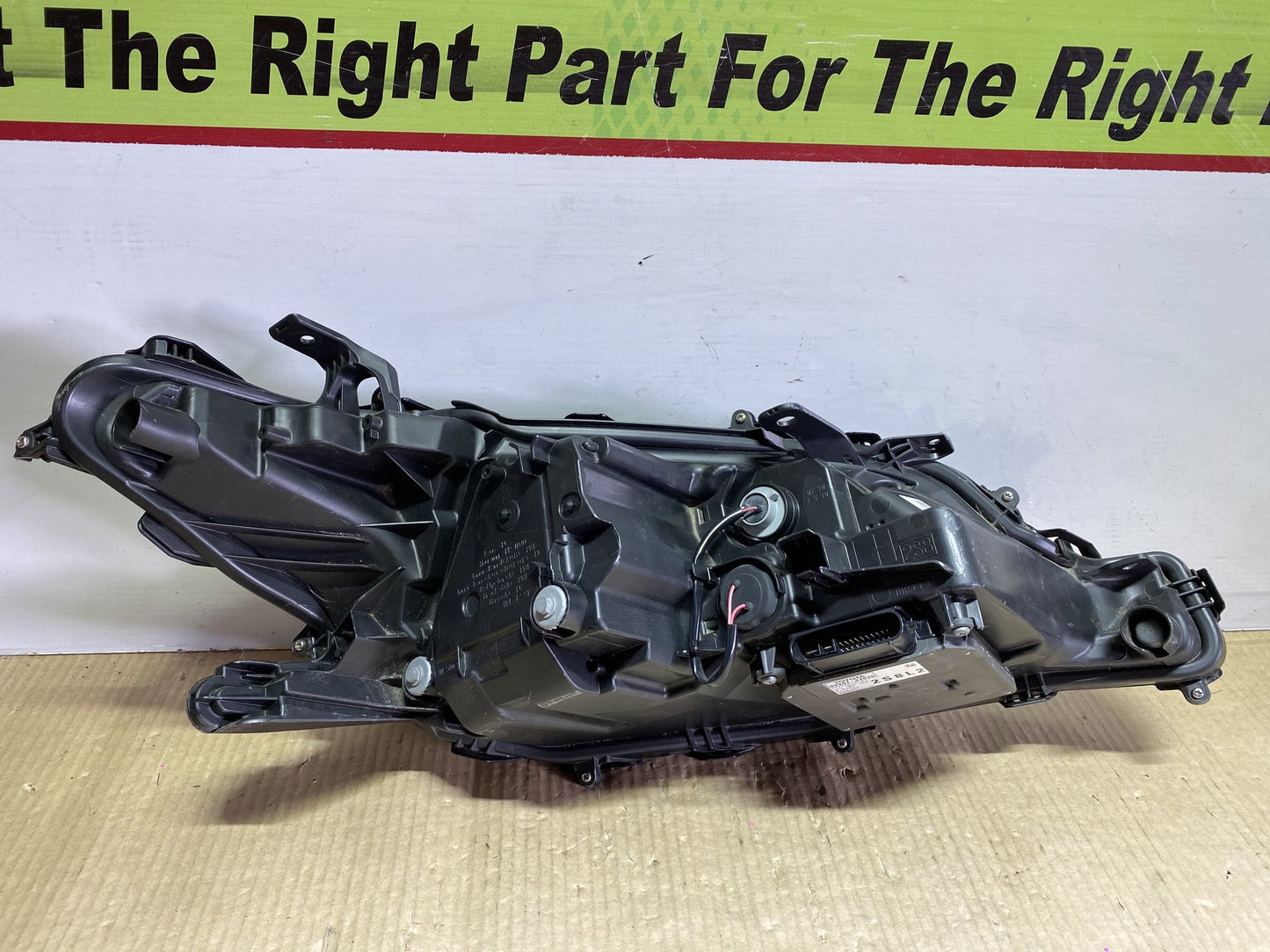 2018 Toyota Camry - Left Headlight PN: ICHIKOH 33-221