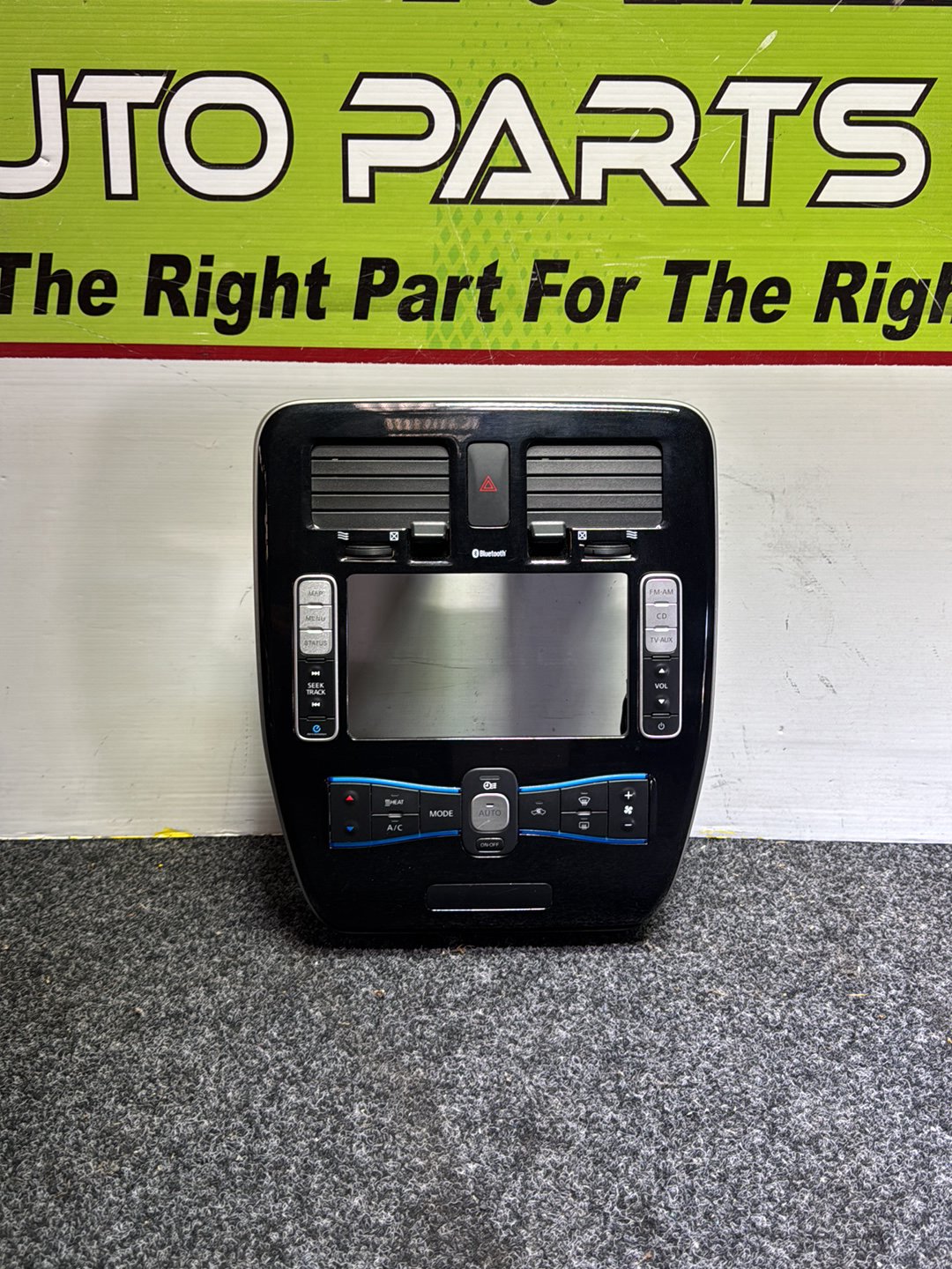 2012 Nissan Leaf - Dash Top Centre Panel