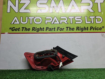 2004 Used Toyota Mark X - Right Taillight PN: 22-333