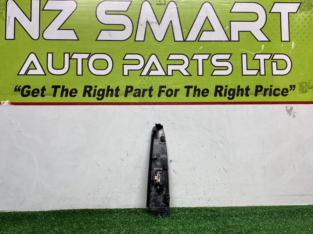 2007 Mazda Verisa - Left Rear Window Switch PN: D01C685L6