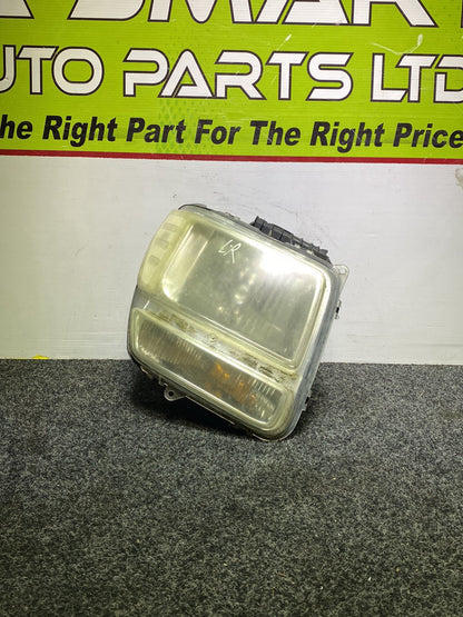 2007 Dodge Nitro - Right Headlight