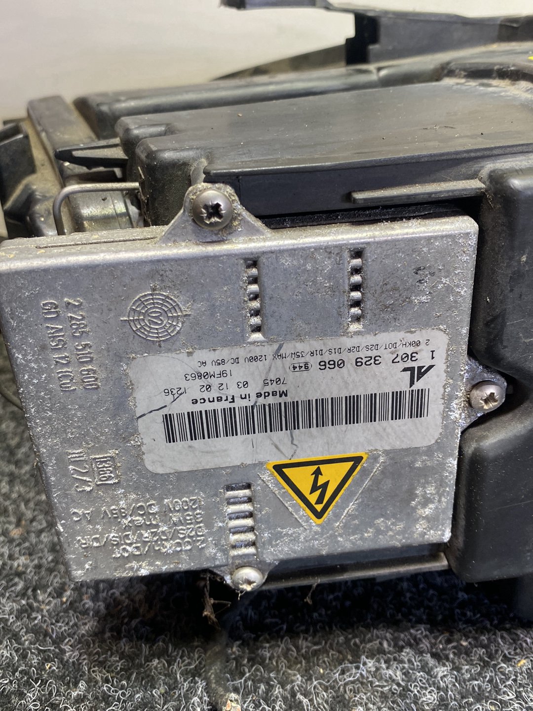 2005 Audi TT - Left Headlight