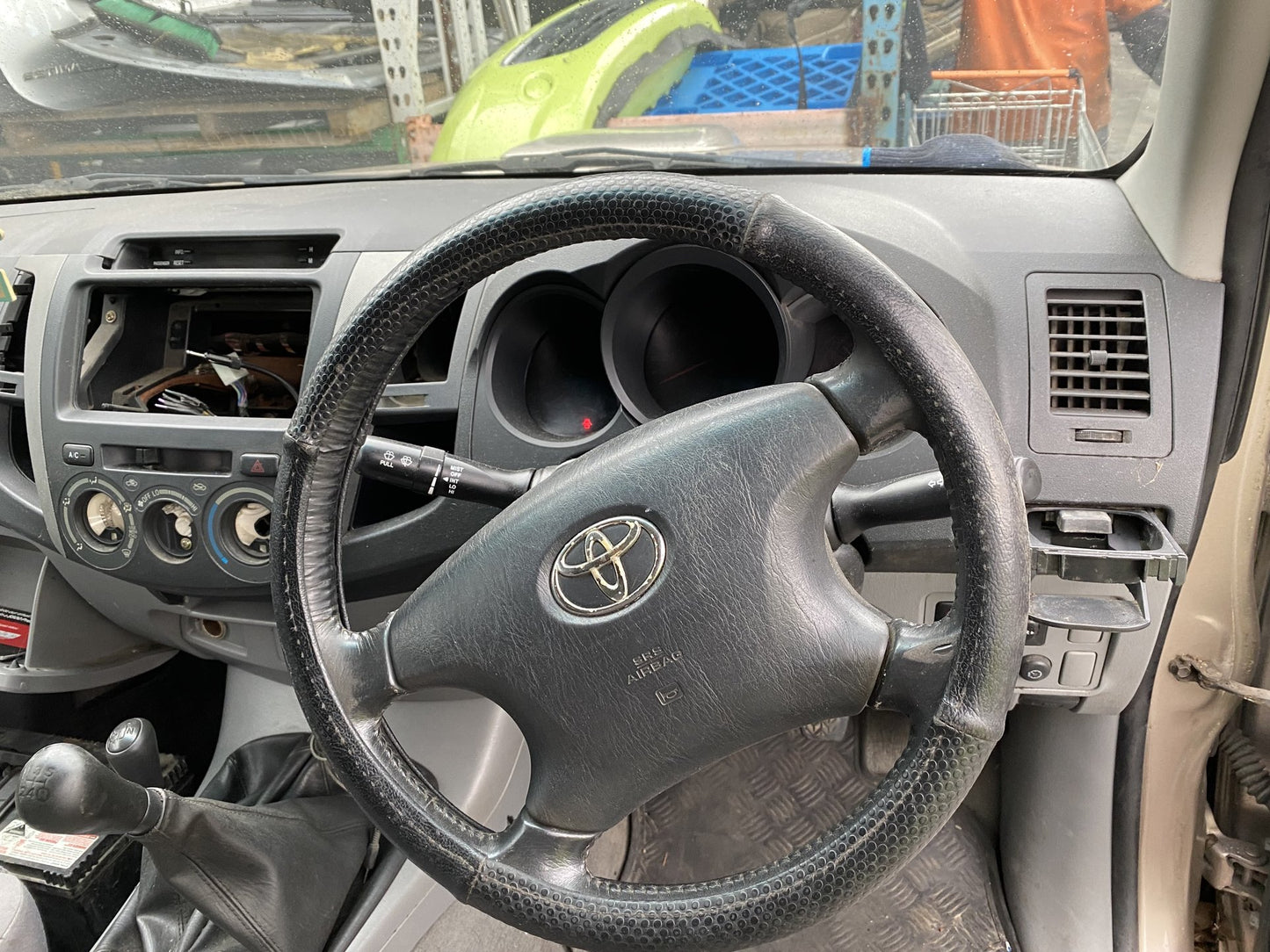 2007 Toyota Hilux SR5 Dismantling For Parts