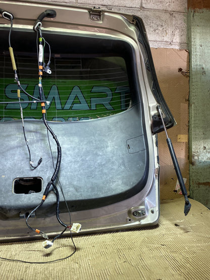2007 Mazda MPV- Tailgate PN: See photos
