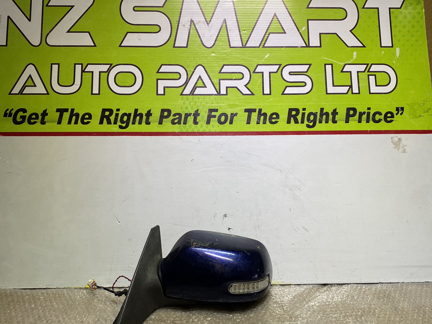 2007 Mazda Atenza- Left Door Mirror PN: 2 plugs 7 wires