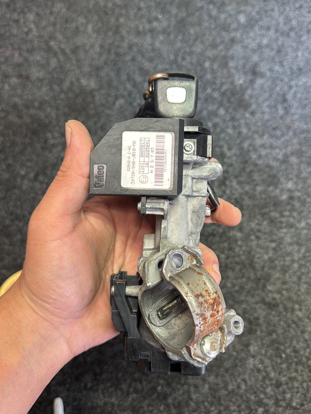 2005 Honda Civic - Ignition With Key