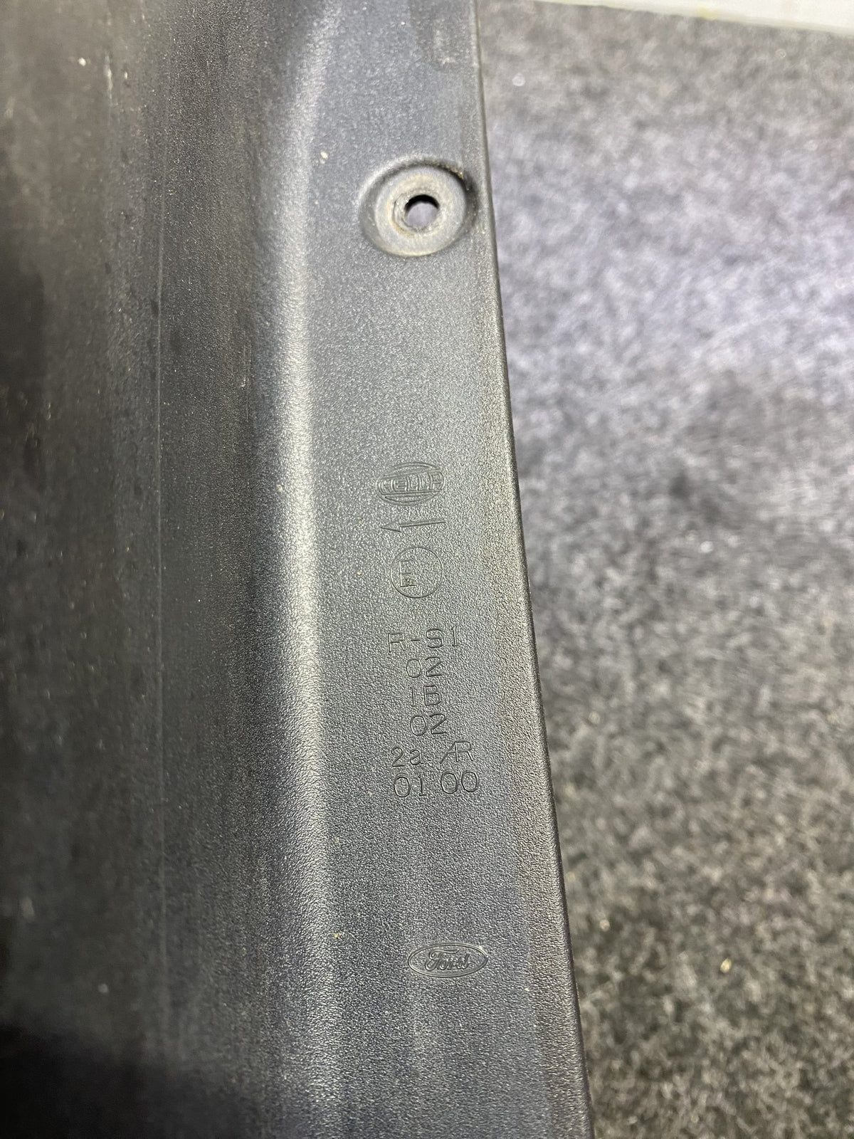 2009 Ford Territory - Left Taillight PN: 957-087