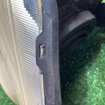 2004 Nissan March - Left Headlight PN: ICHIKOH 1704