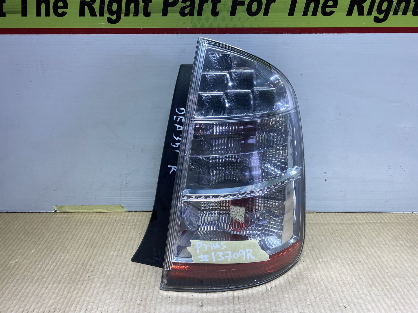 2006 Used Used Toyota Prius- Right Taillight PN: STANLEY 47-13
