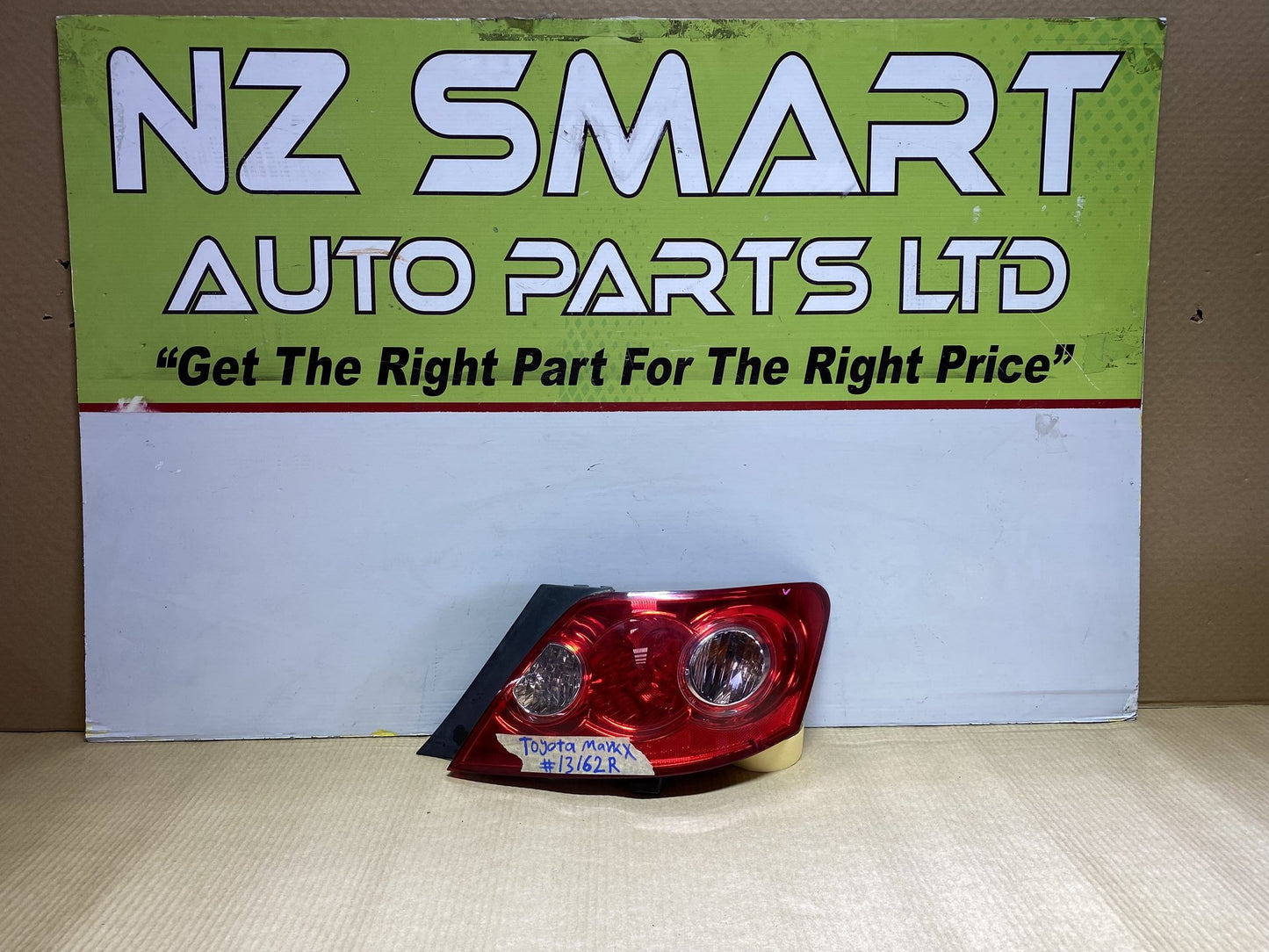2005 Used Toyota Mark X GRX120- Right Taillight PN: Koito 22-333