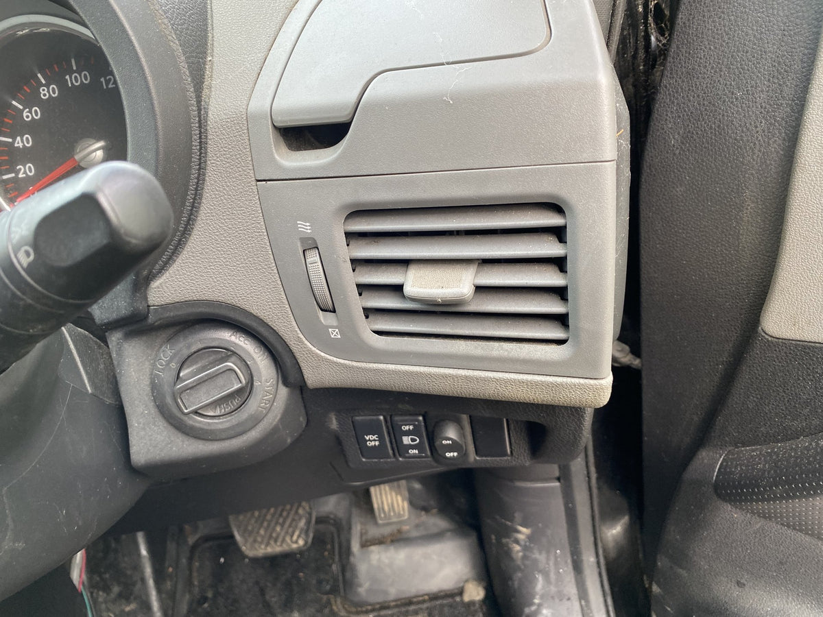 2007 Nissan X-Trail ST NT31 Dismantling For Parts
