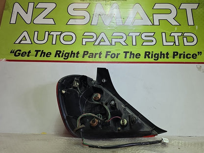2004 Nissan Bluebird- Right Taillight PN: See the photos