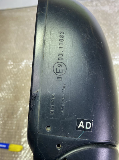 2015 Nissan Navara- Right Door Mirror PN: 9 wires