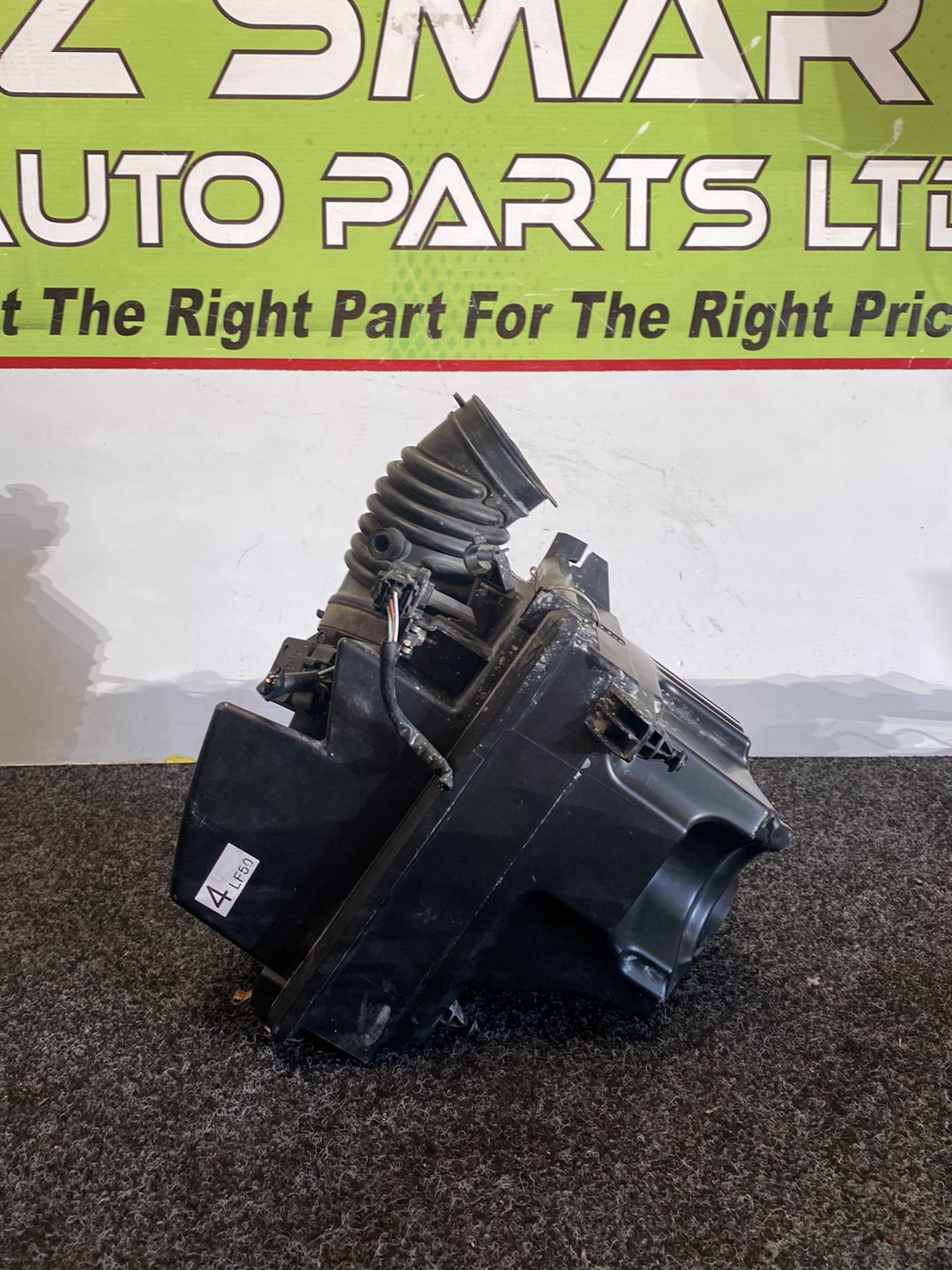 2005 Mazda Axela - Air Cleaner Assembly EFI Air Box