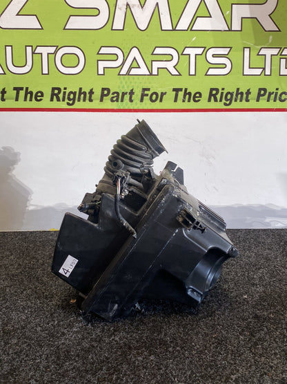 2005 Mazda Axela - Air Cleaner Assembly EFI Air Box