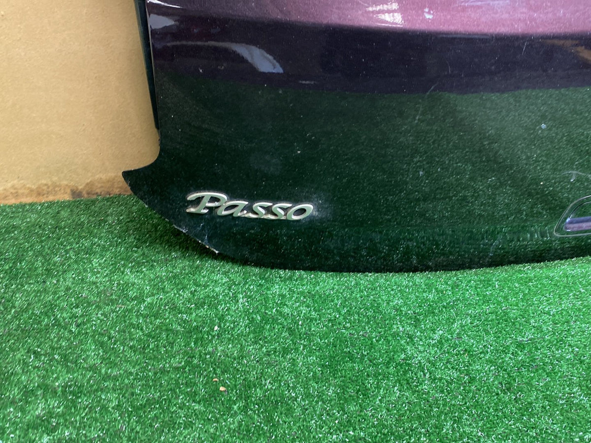 2011 Used Toyota Passo - Tailgate PN: See photos- complete