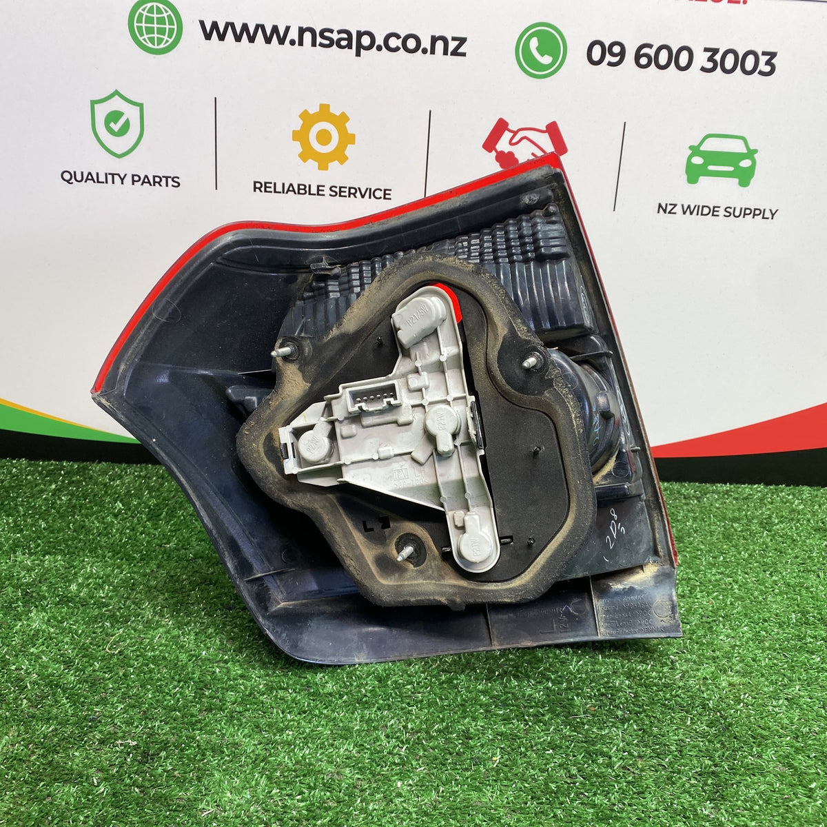2005 Used Toyota Allex - Right Taillight PN: KOITO 1387