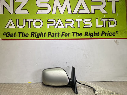 2001 Used Toyota Altezza- Right Door Mirror PN: 7 wires