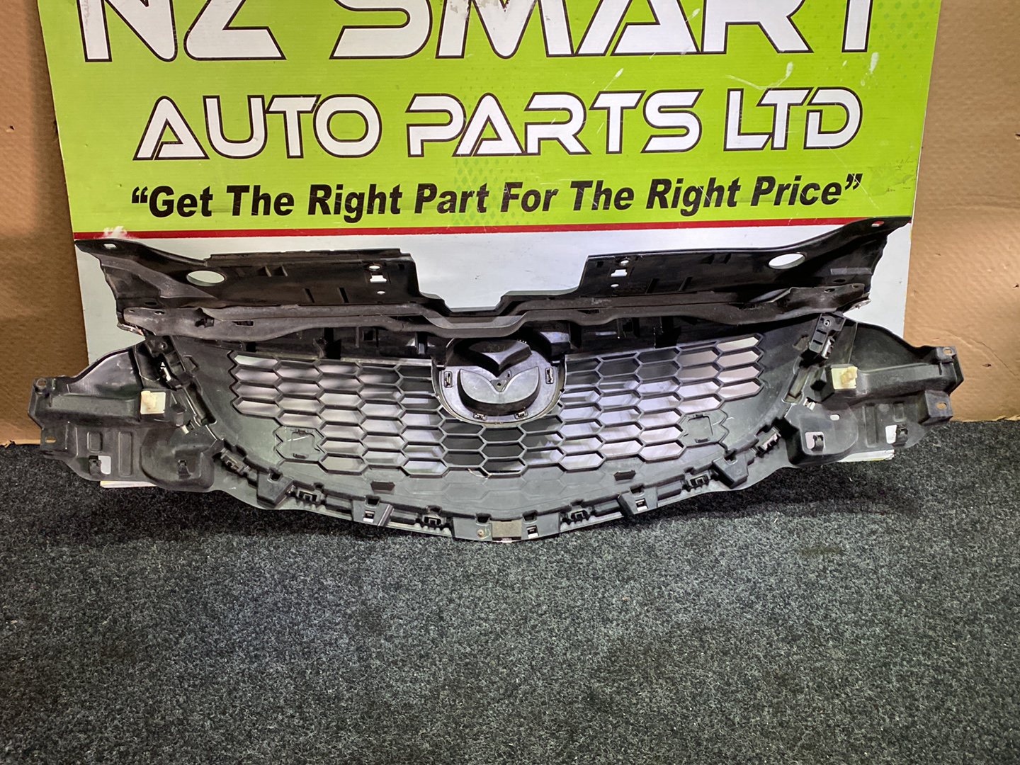 2013 - Upper Radiator Grille