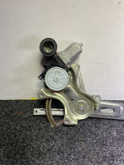 2006 Lexus IS250 - Right Front Window Regulator/Motor