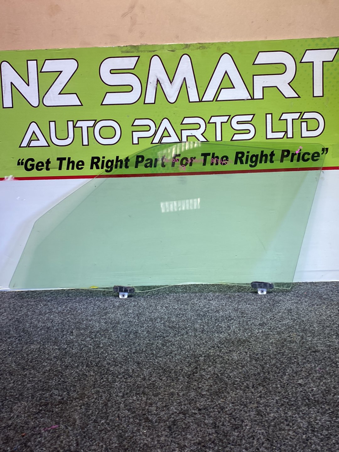 2014 Used Toyota Hiace  V H200  Right Front Door Glass