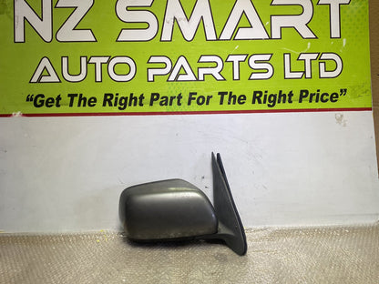 2005 Maruti Suzuki Escudo- Right Door Mirror PN: 5 wires