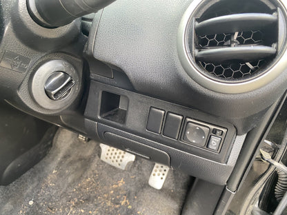 2010 Nissan Note E11 Dismantling For Parts- Dismantling For Parts - Dismantling For Parts