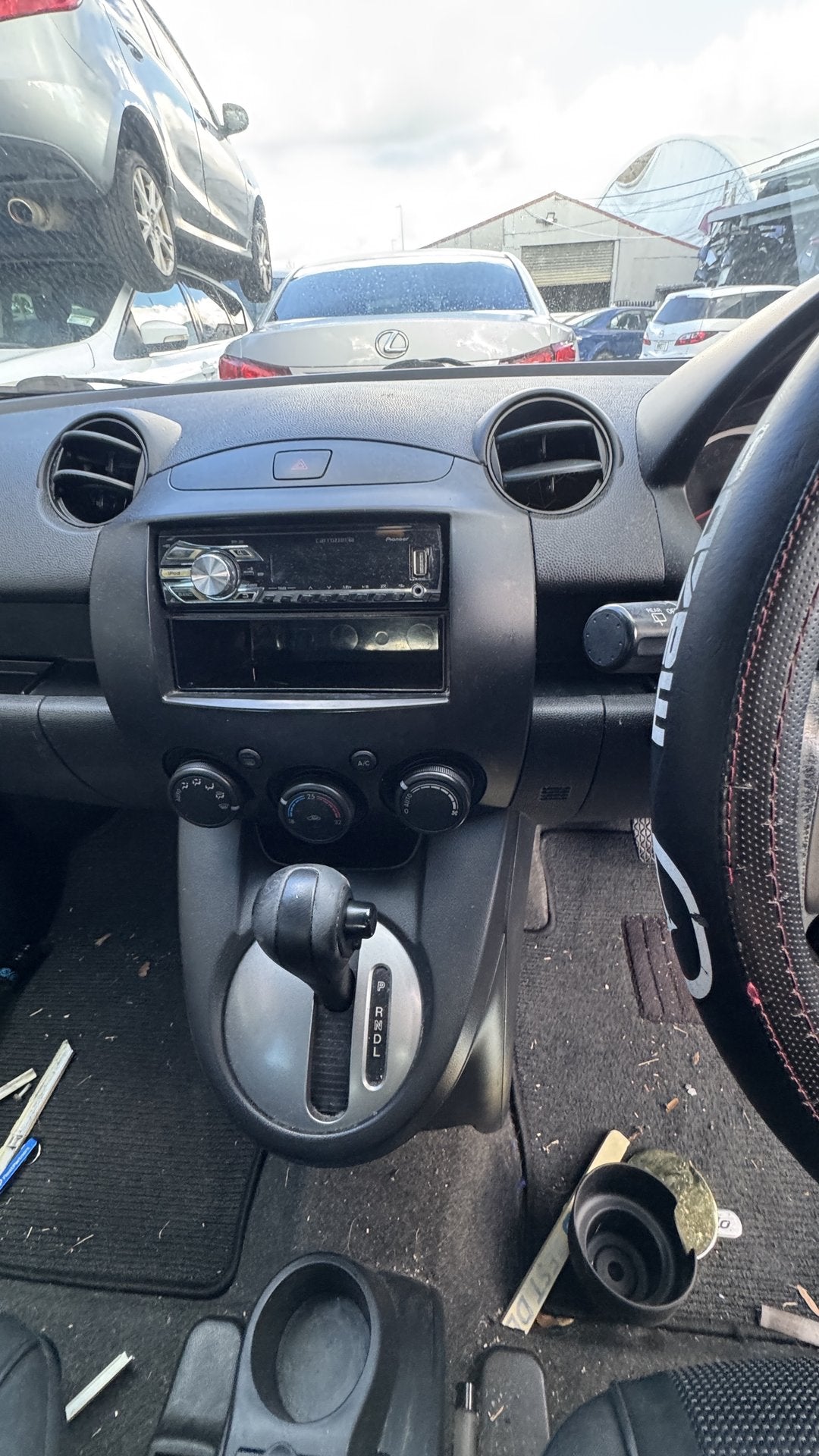 2008 Mazda Demio DE5FS  Dismantling For Parts
