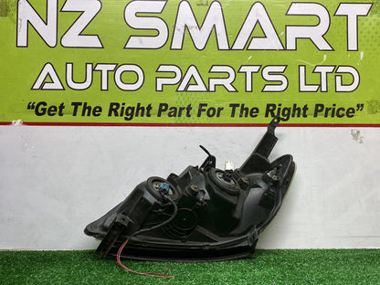 2004 Honda Civic - Right Headlight PN: STANLEY 8519806800