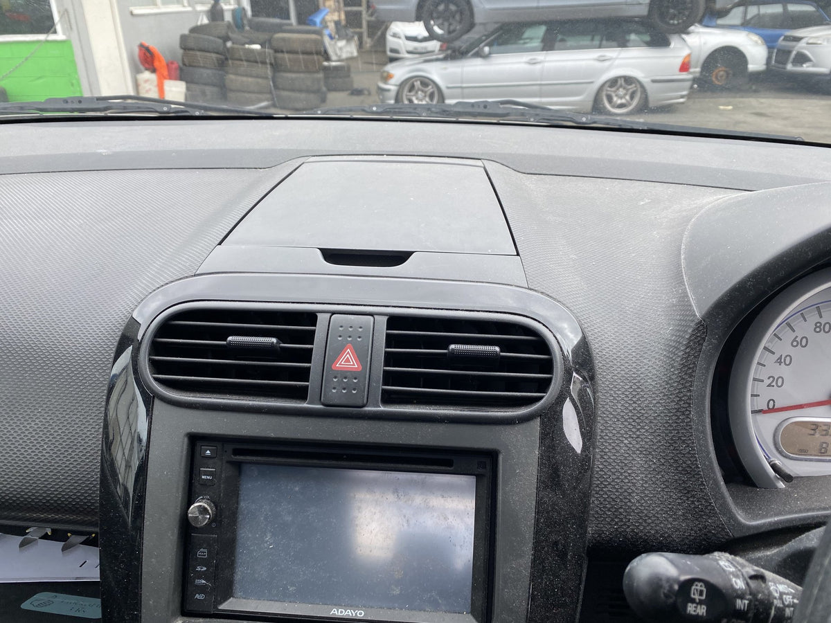 2013 Suzuki Splash- Dismantling For Parts
