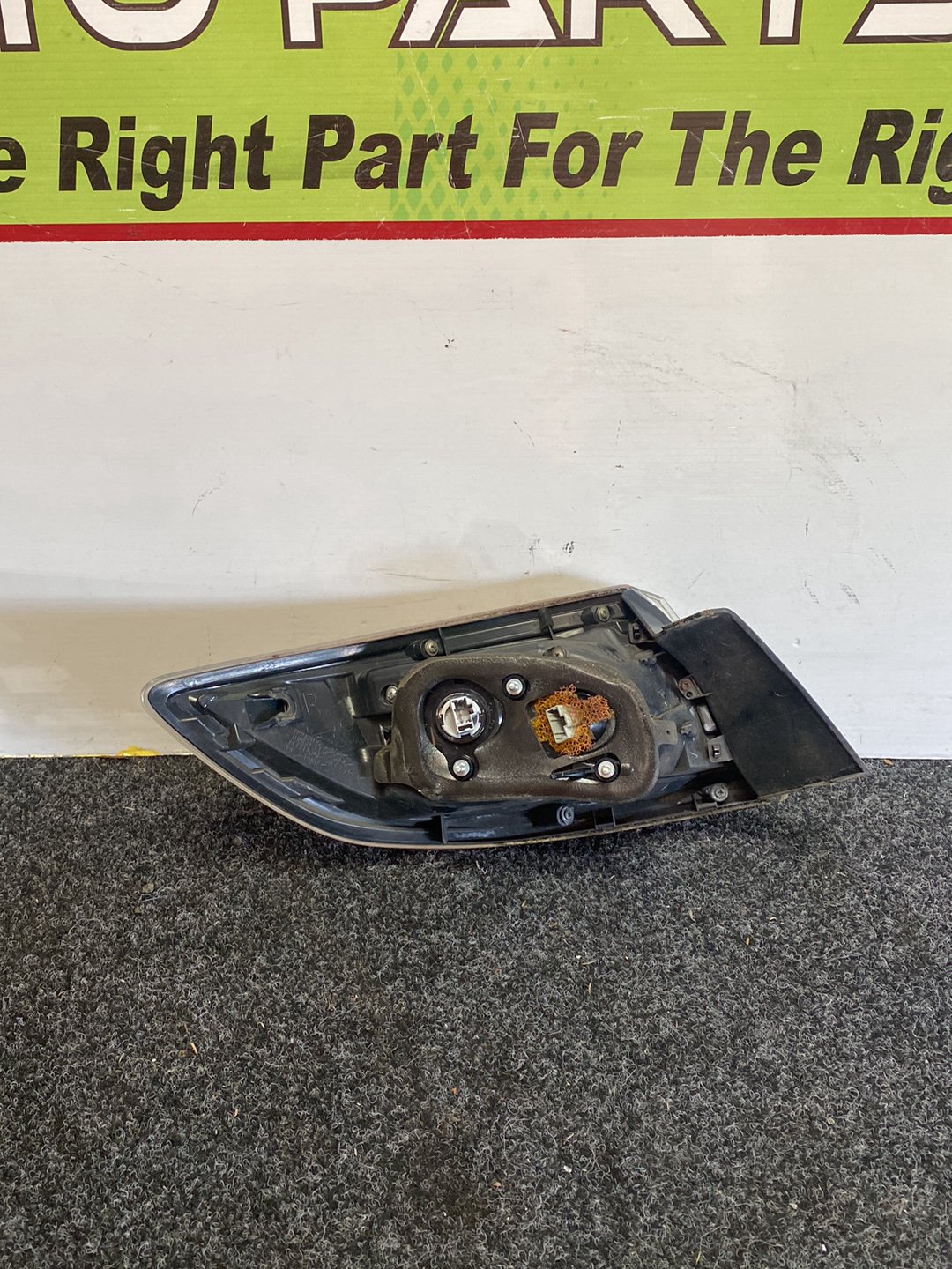 2012 Mazda Axela - Right Taillight PN: STANLEY P8240
