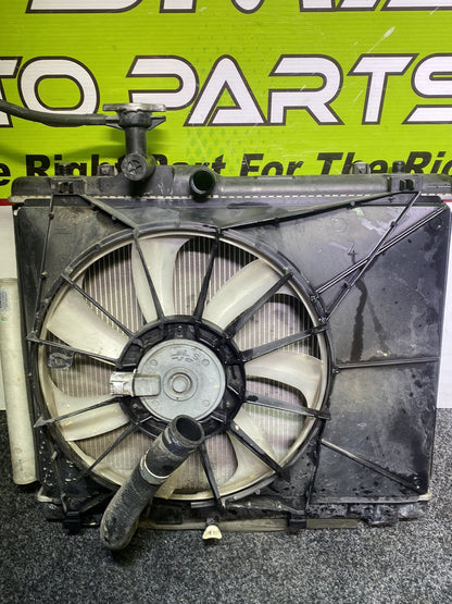 2011 Suzuki Swift ZC72S - Radiator