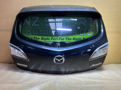 2009 Mazda Axela - Tailgate PN: see photos