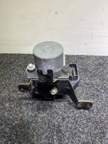2014 Holden Colorado - ABS Pump