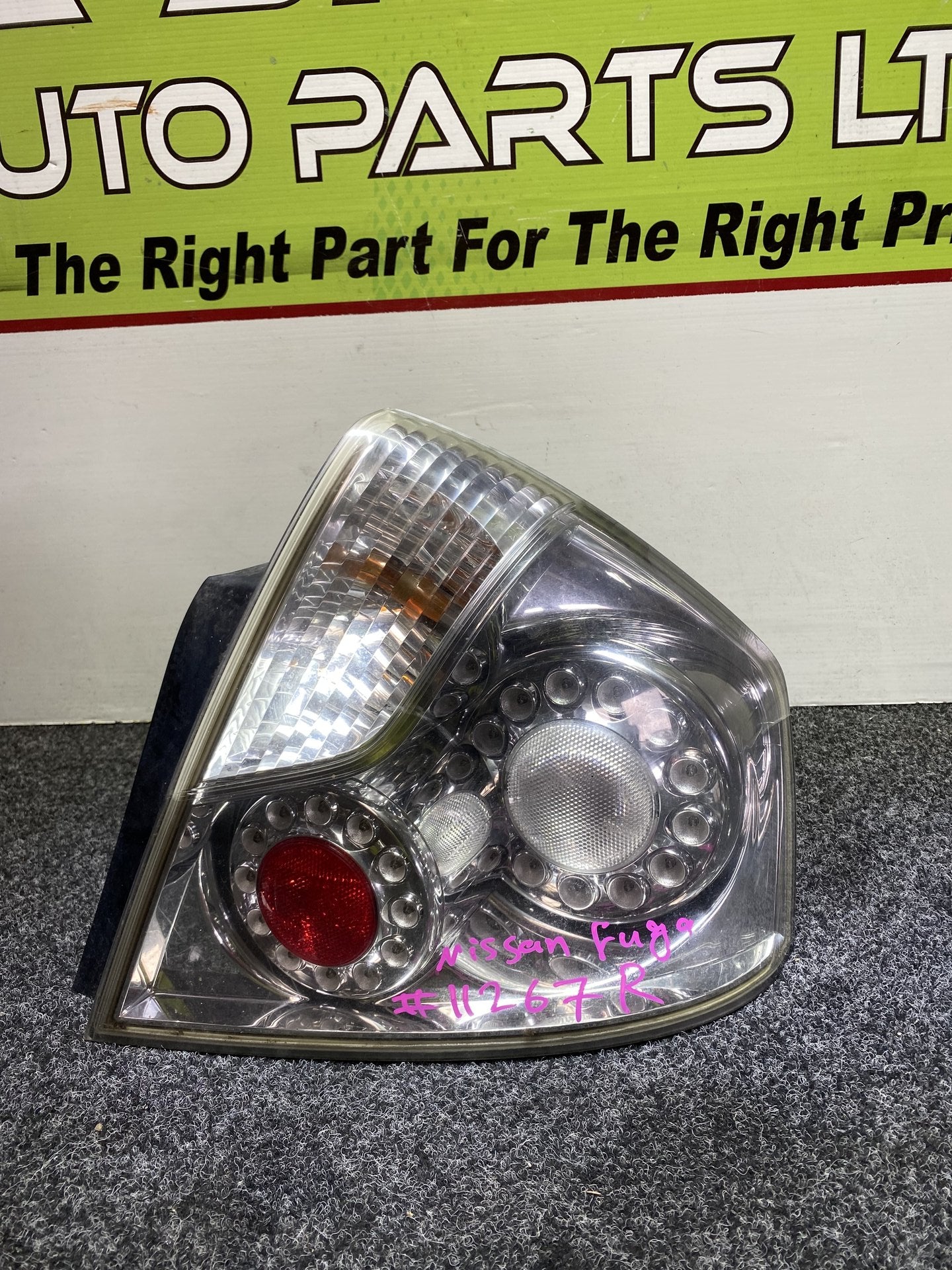 2004 Nissan Fuga - Right Taillight PN: 220-63786