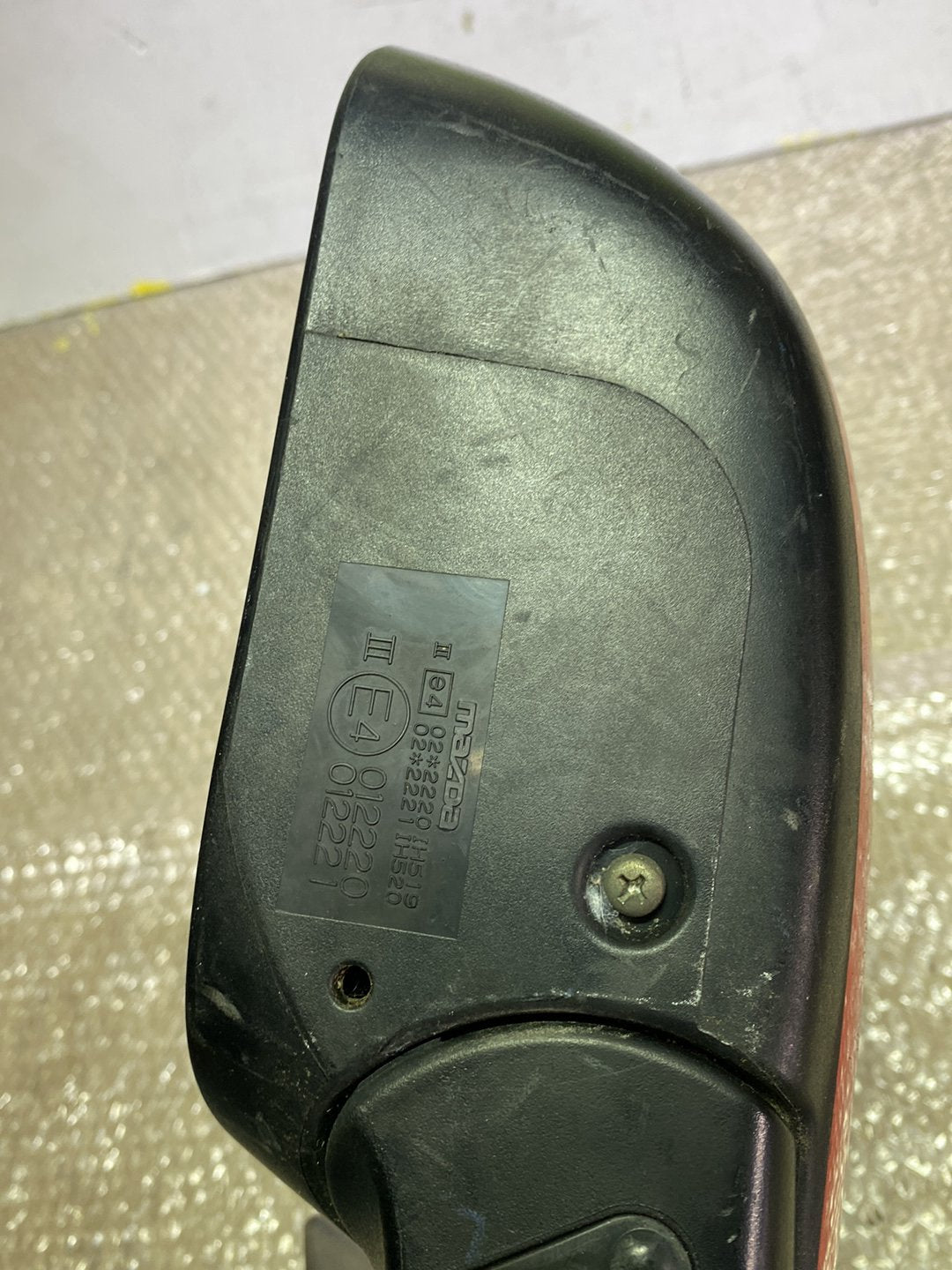 2005 Mazda Axela- Right Door Mirror PN: 5 wires