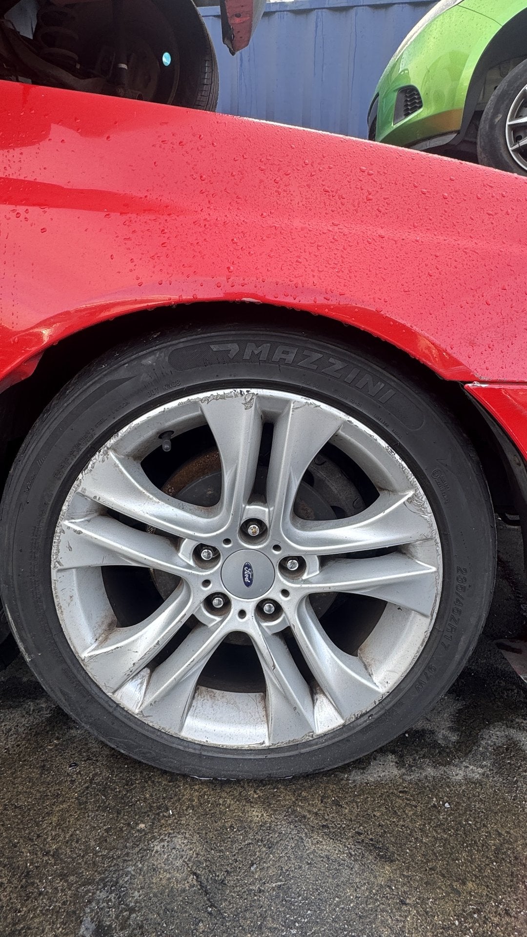2004 Ford Falcon XR6   Dismantling For Parts