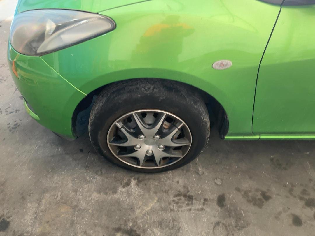2010 Mazda Demio DE3FS  Dismantling For Parts