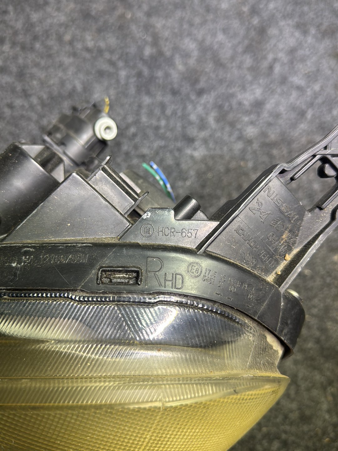2010 Nissan March - Left Headlight PN: see photos