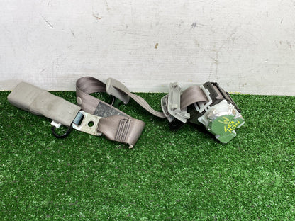 2006 Used Lexus GS450h - Centre Seat Belt PN: See photos