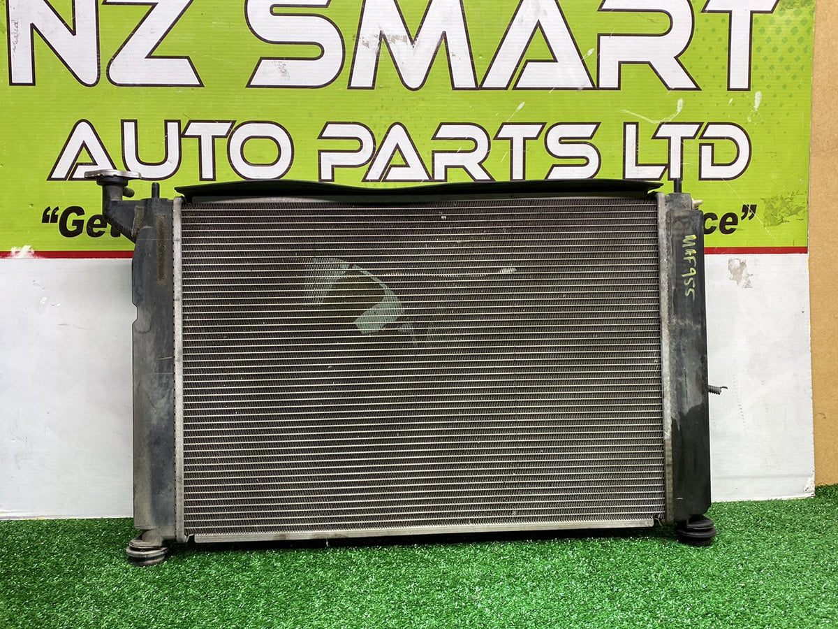 2006 Used Toyota Caldina - Radiator PN: 1640021190