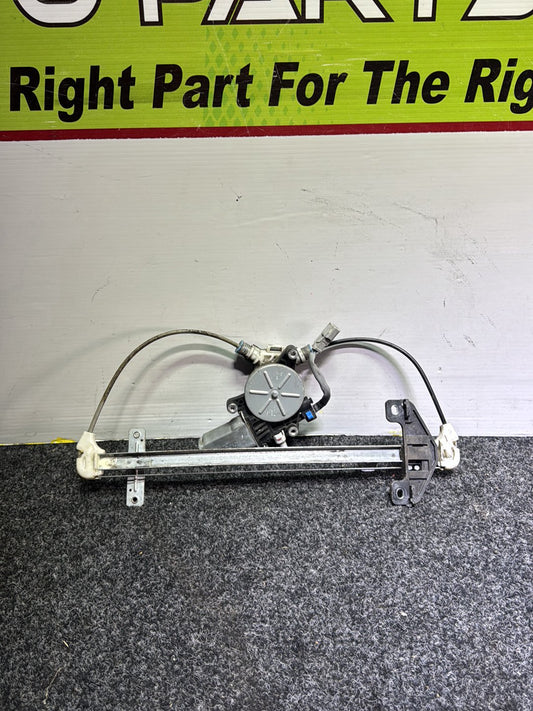 2004 Honda Civic- Right Rear Window Regulator/Motor