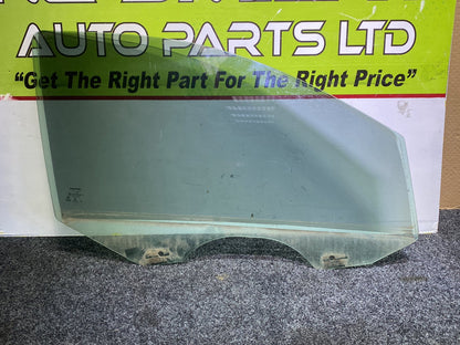 2010 Dodge Journey - Right Front Door Glass