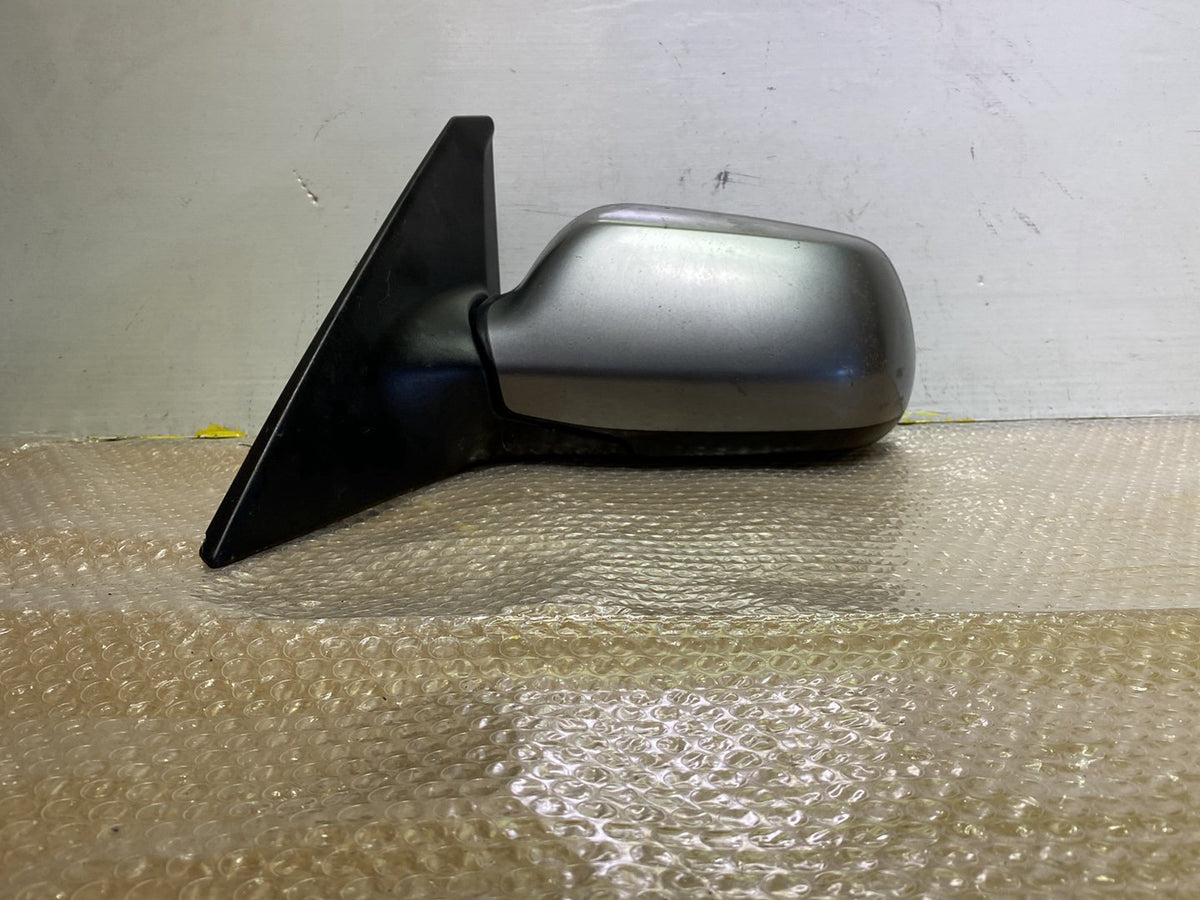 2005 Mazda Mazda3- Left Door Mirror PN: 3 pins